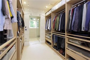 walk in closet home renovation